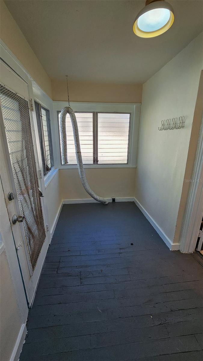 617 NEWTON AVE S, ST PETERSBURG, FL, 33701