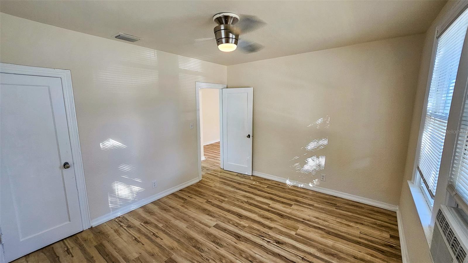 617 NEWTON AVE S, ST PETERSBURG, FL, 33701