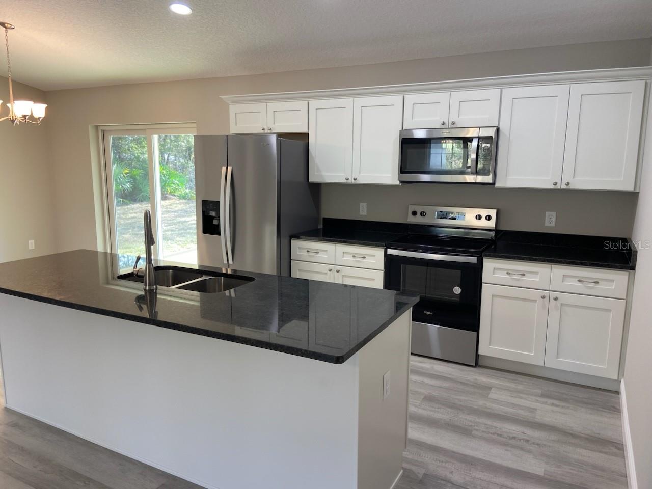 8100 N PICKINZ WAY, DUNNELLON, FL, 34433