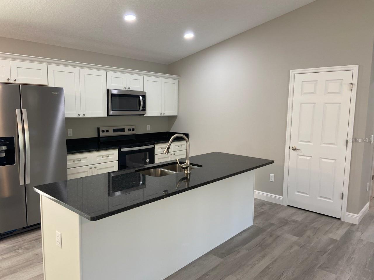 8100 N PICKINZ WAY, DUNNELLON, FL, 34433