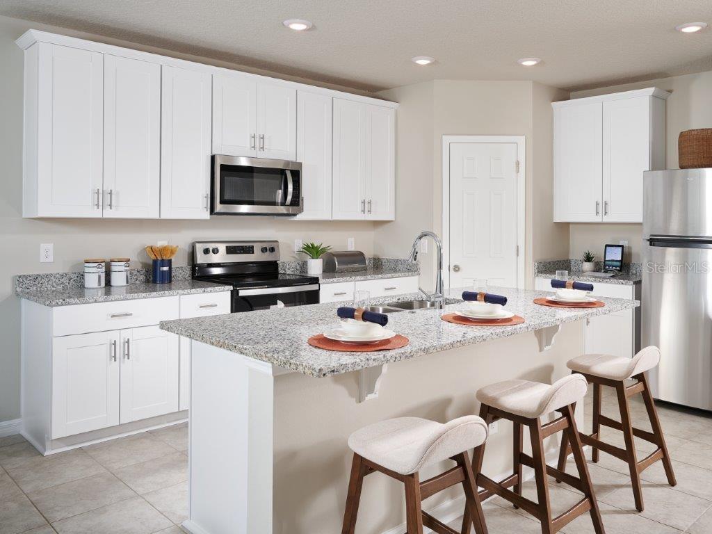 2932 WILD OLIVE DR, SAINT CLOUD, FL, 34772