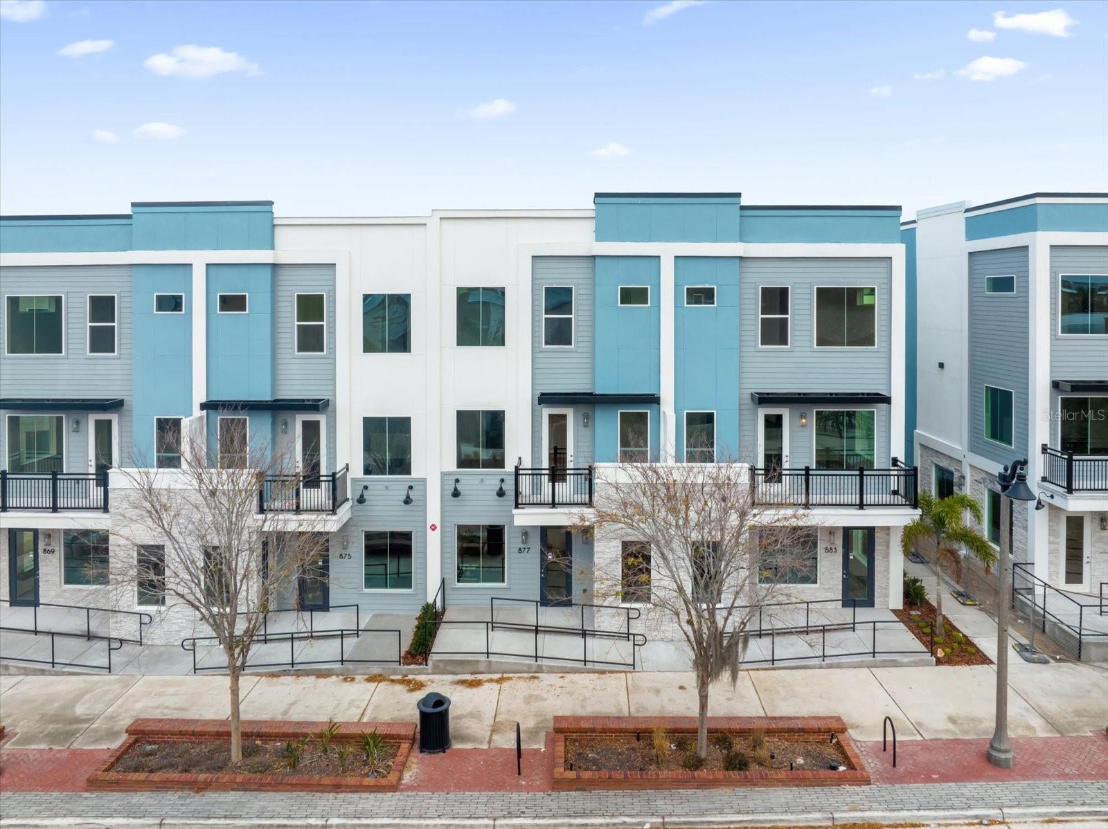 879 CITY WALK LN, OVIEDO, FL, 32765