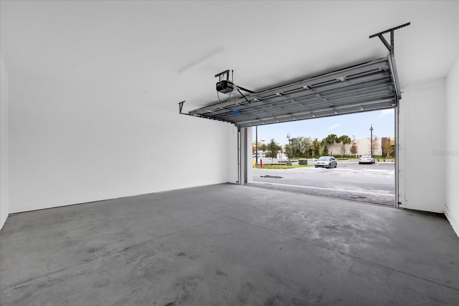 879 CITY WALK LN, OVIEDO, FL, 32765