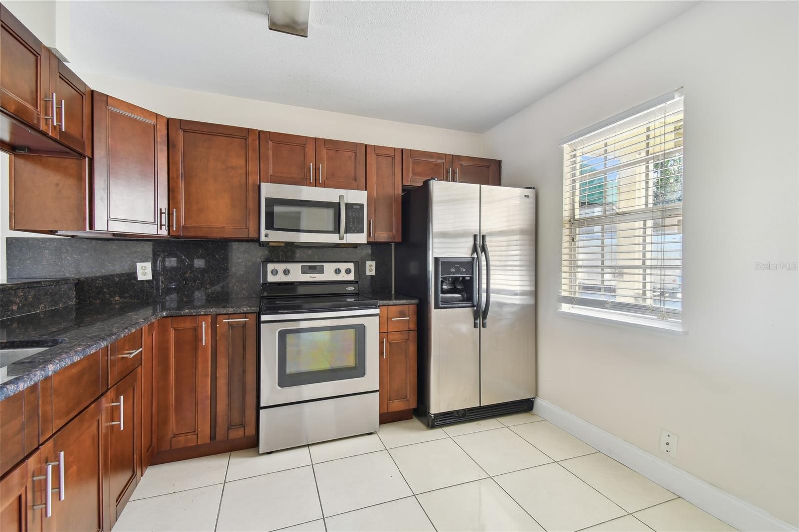 6909 LAKE PLACE CT, TAMPA, FL, 33634