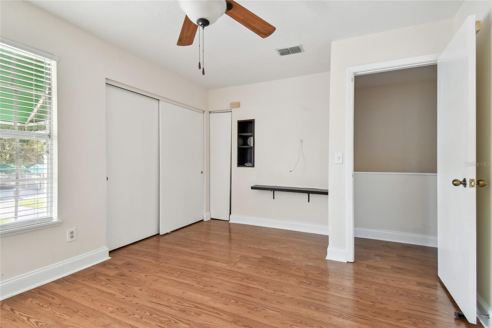 6909 LAKE PLACE CT, TAMPA, FL, 33634
