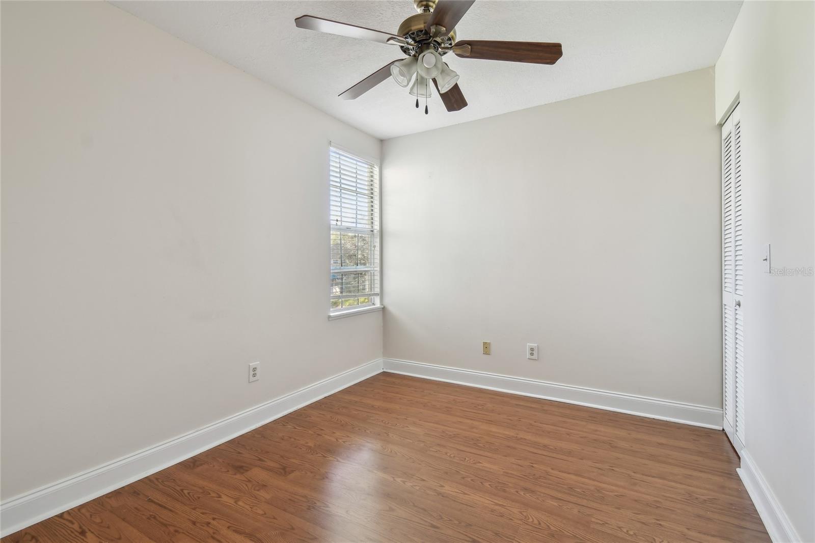 6909 LAKE PLACE CT, TAMPA, FL, 33634