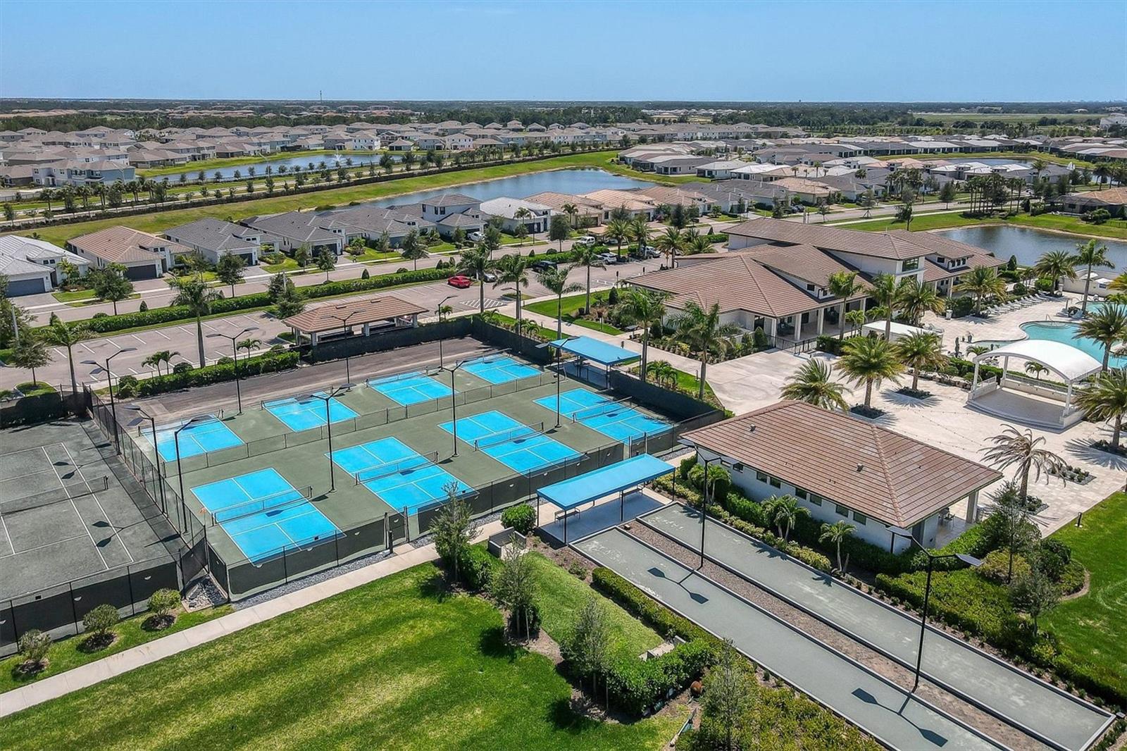 4939 SURFSIDE CIR, BRADENTON, FL, 34211
