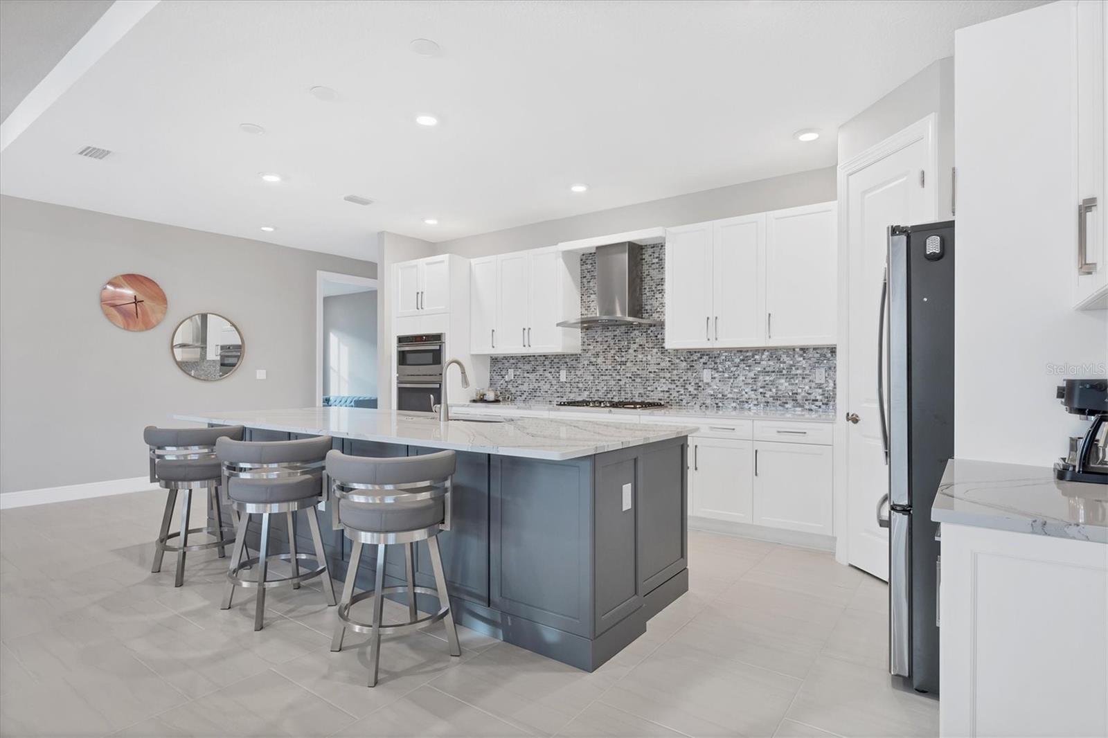 4939 SURFSIDE CIR, BRADENTON, FL, 34211