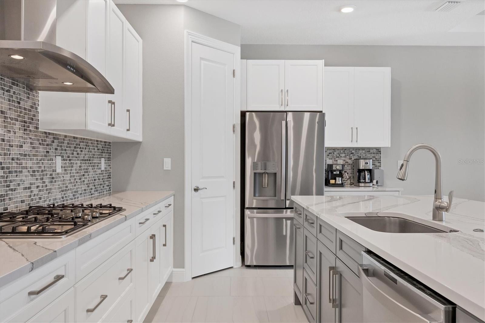 4939 SURFSIDE CIR, BRADENTON, FL, 34211