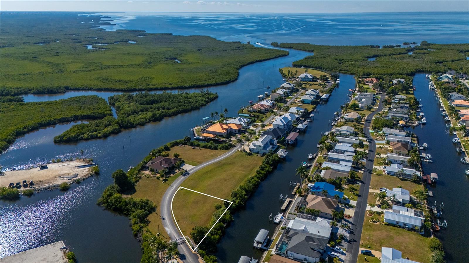5407 SEA EDGE DR, PUNTA GORDA, FL, 33950