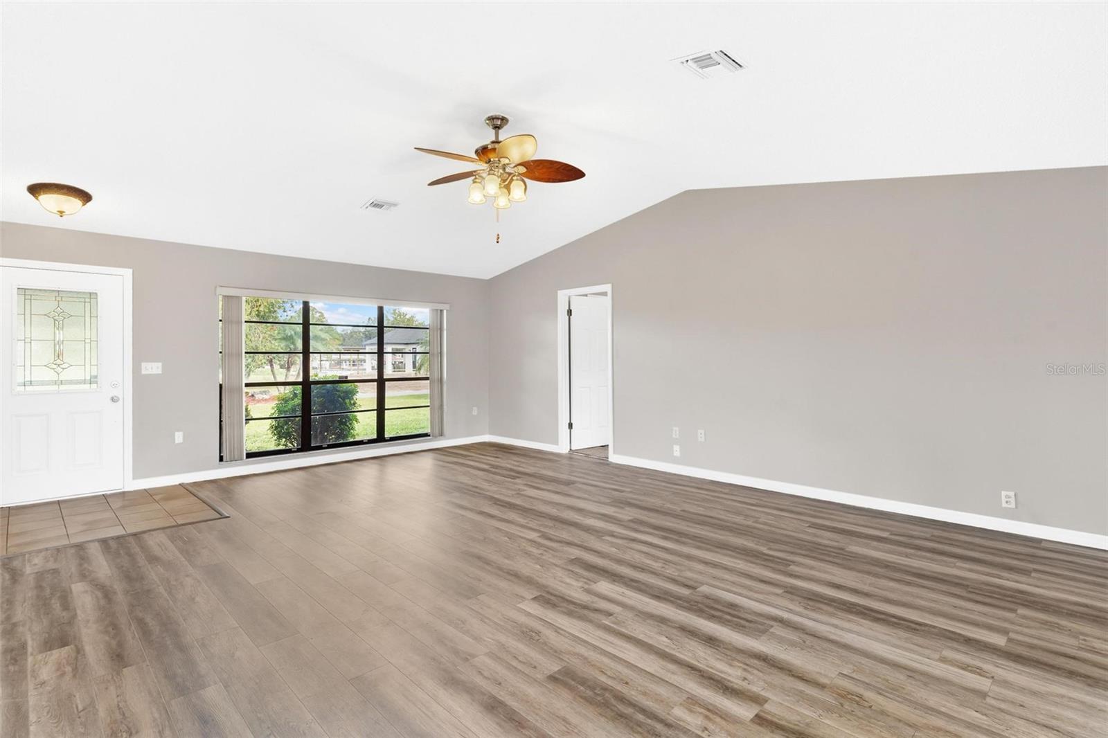 13340 COUNTRY CLUB DR, TAVARES, FL, 32778