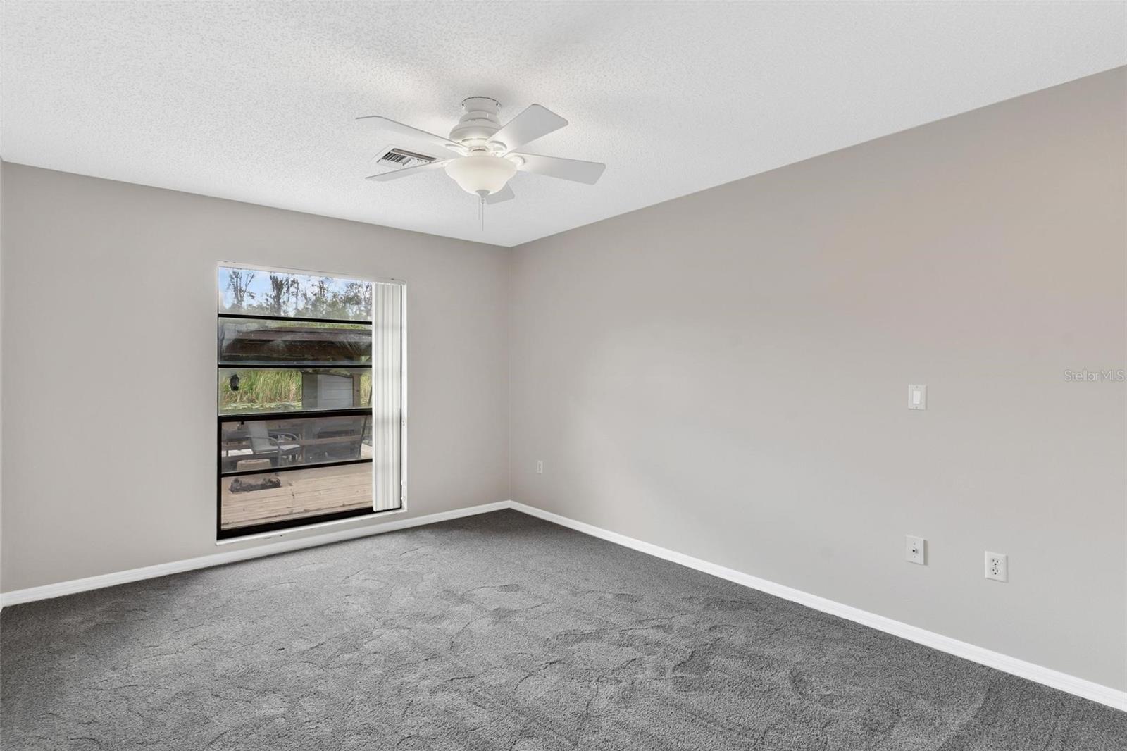 13340 COUNTRY CLUB DR, TAVARES, FL, 32778