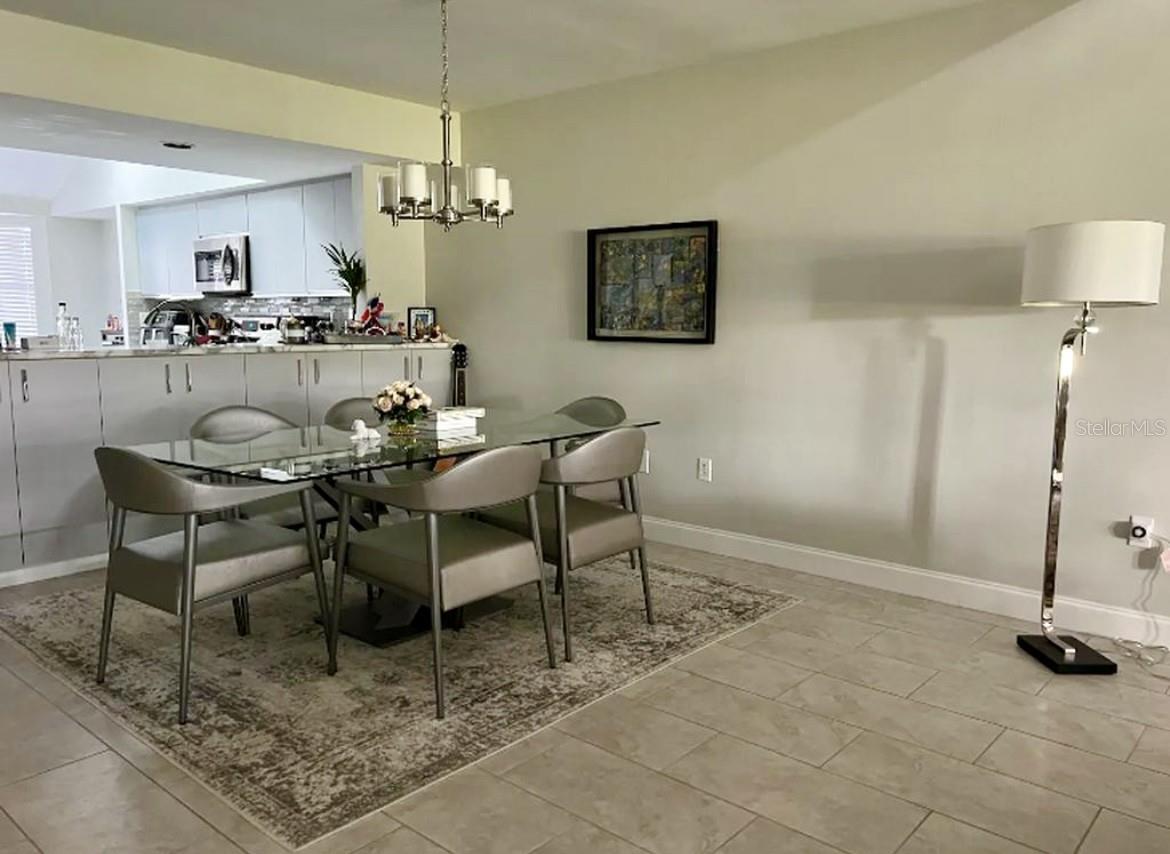 5726 DORAL DR, SARASOTA, FL, 34243