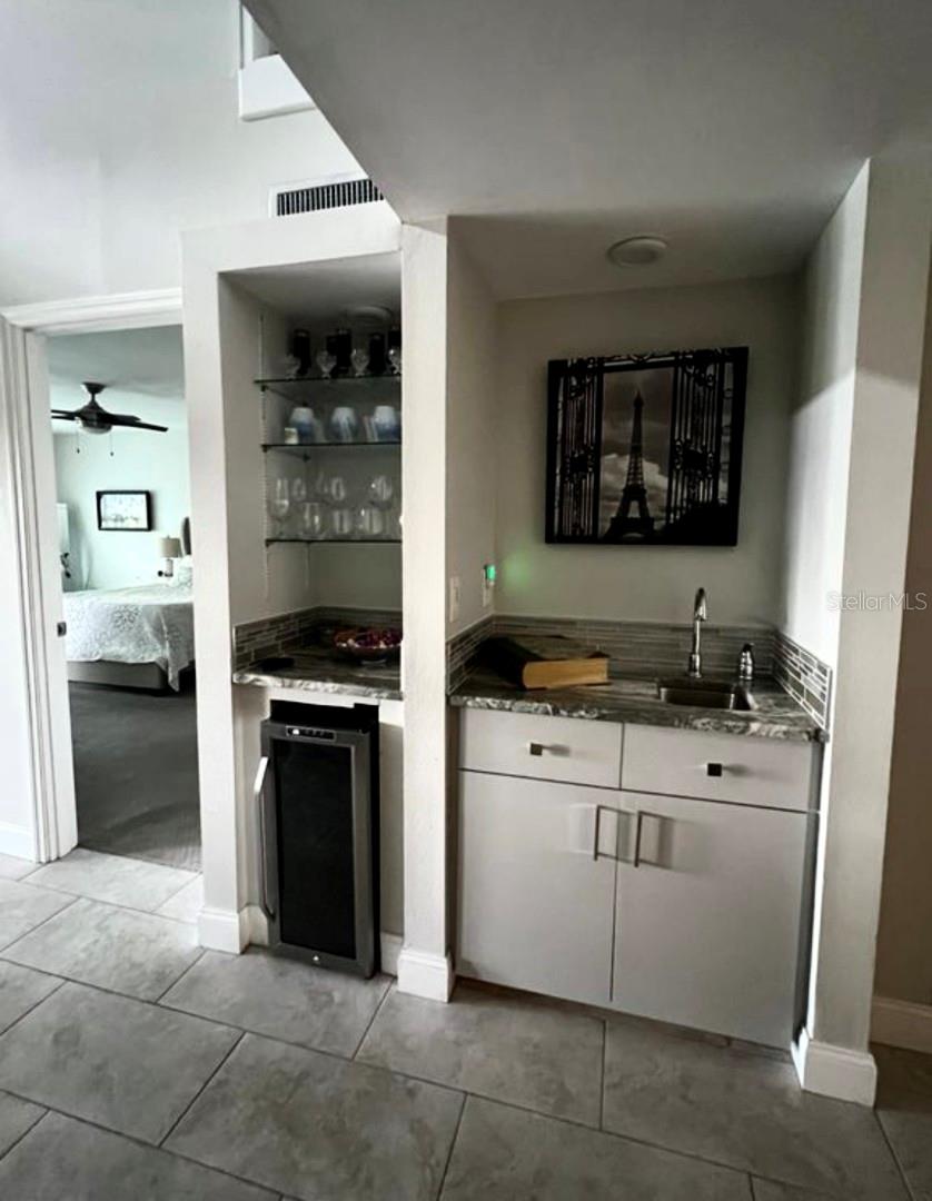 5726 DORAL DR, SARASOTA, FL, 34243