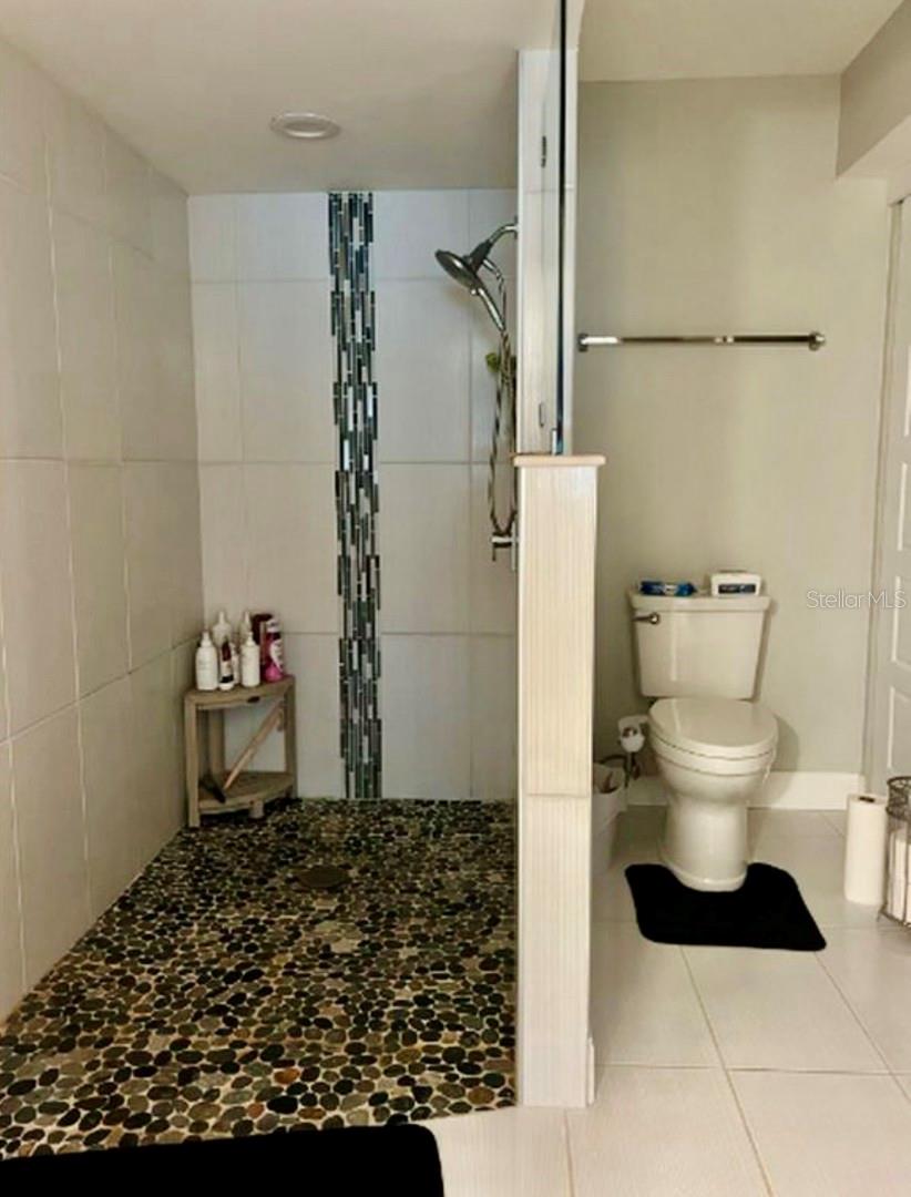 5726 DORAL DR, SARASOTA, FL, 34243
