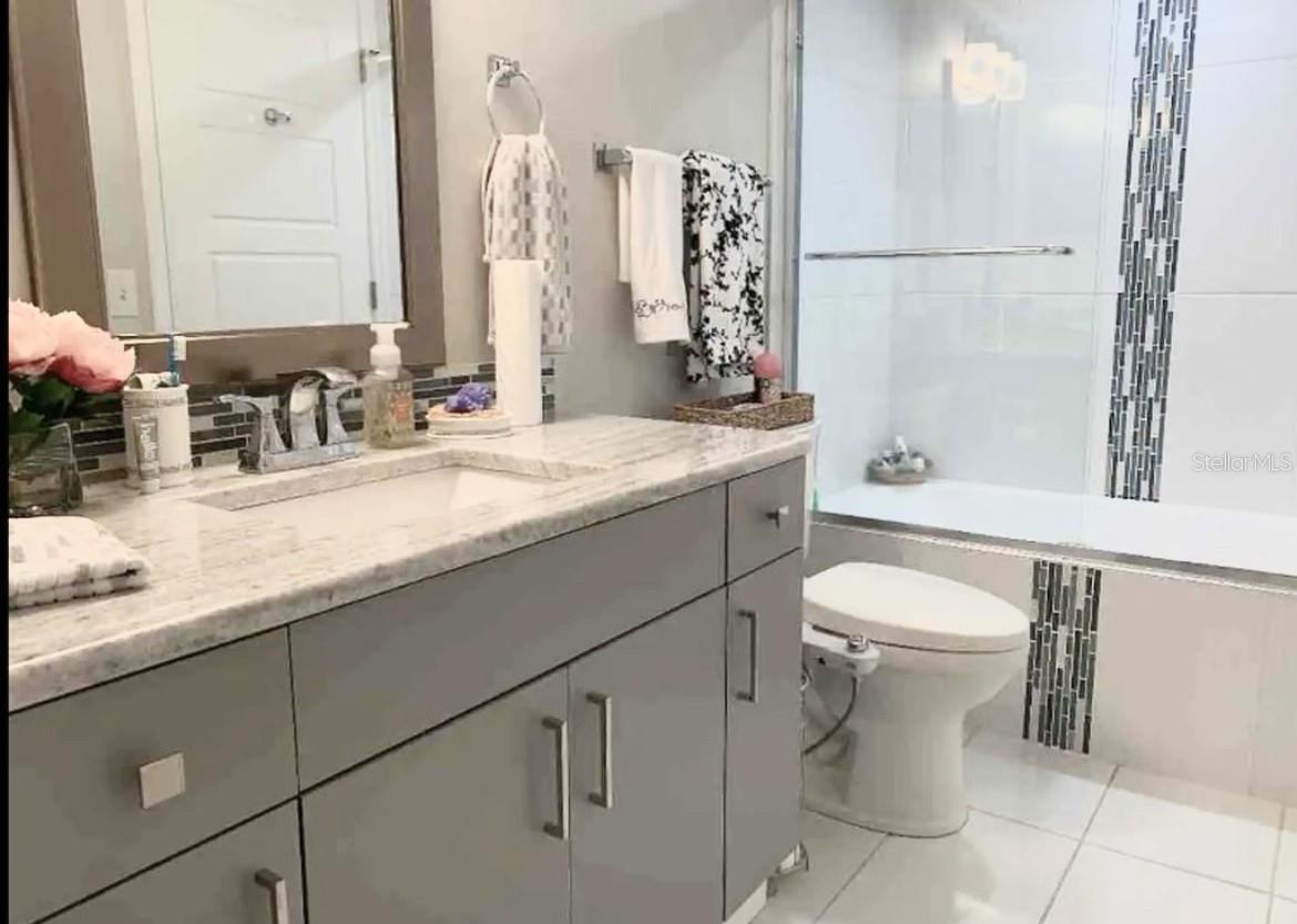 5726 DORAL DR, SARASOTA, FL, 34243