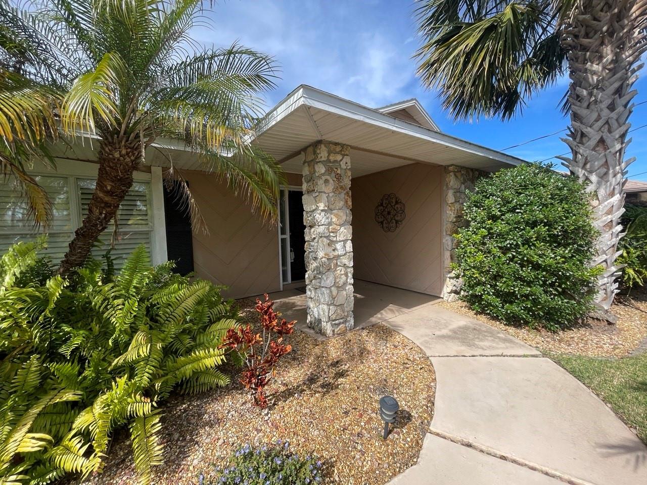 13 CEDARFORD CT, PALM COAST, FL, 32137