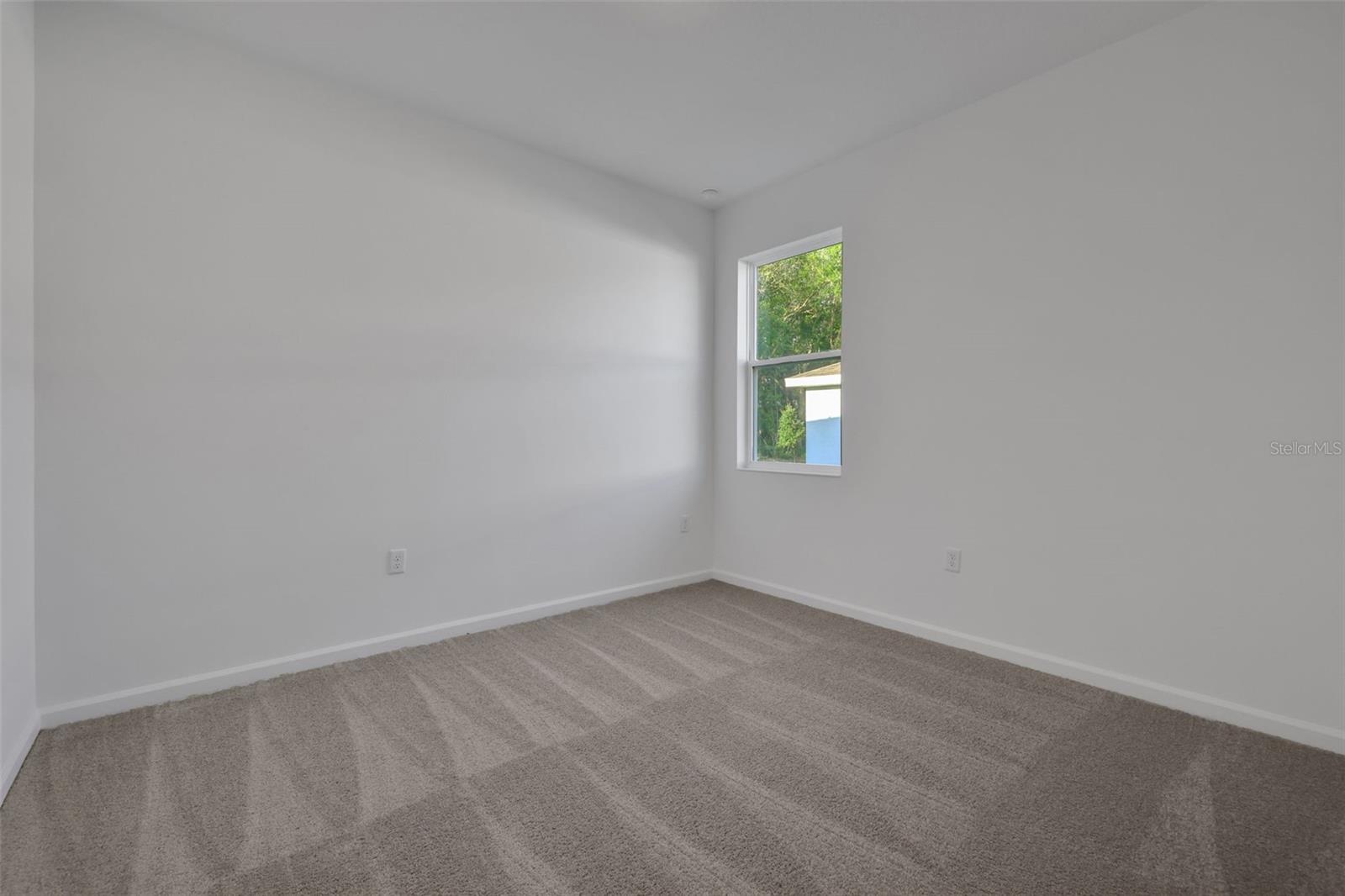 2992 SUPERMARINE RD, TAVARES, FL, 32778