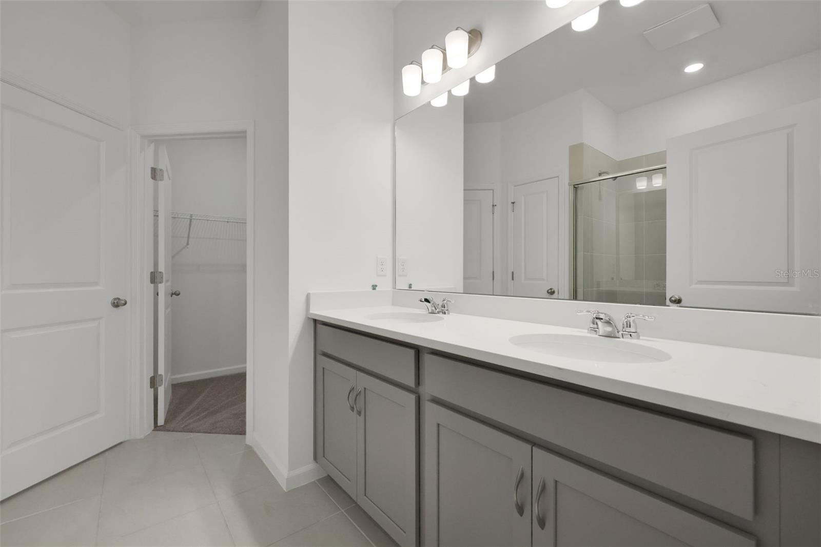 2992 SUPERMARINE RD, TAVARES, FL, 32778