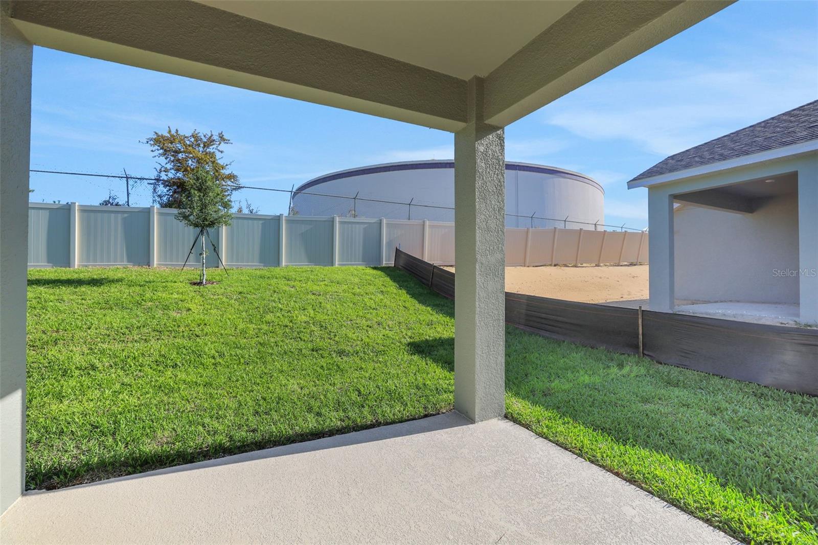 2884 SUPERMARINE RD, TAVARES, FL, 32778