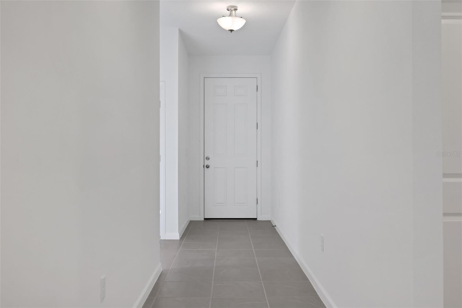 2884 SUPERMARINE RD, TAVARES, FL, 32778