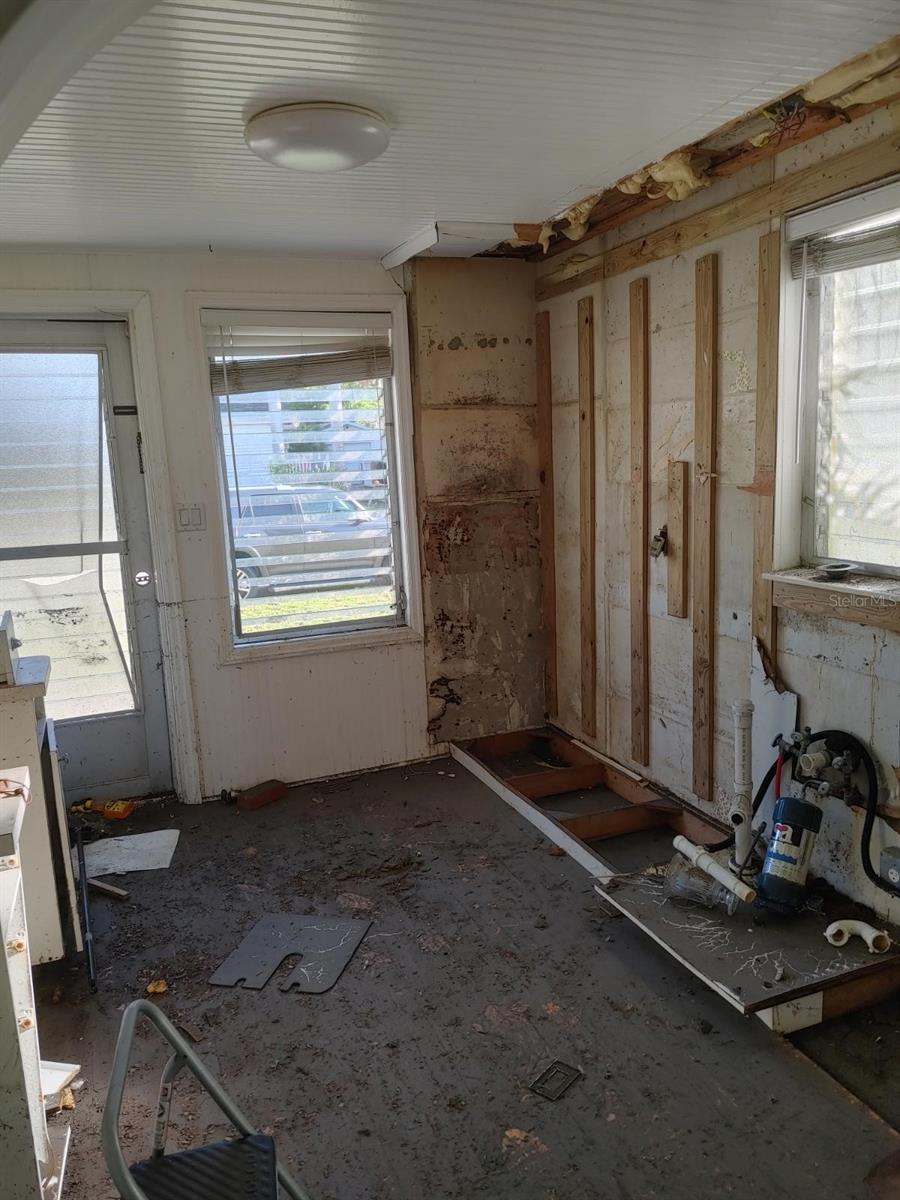 205 CHASTEEN ST, PUNTA GORDA, FL, 33950