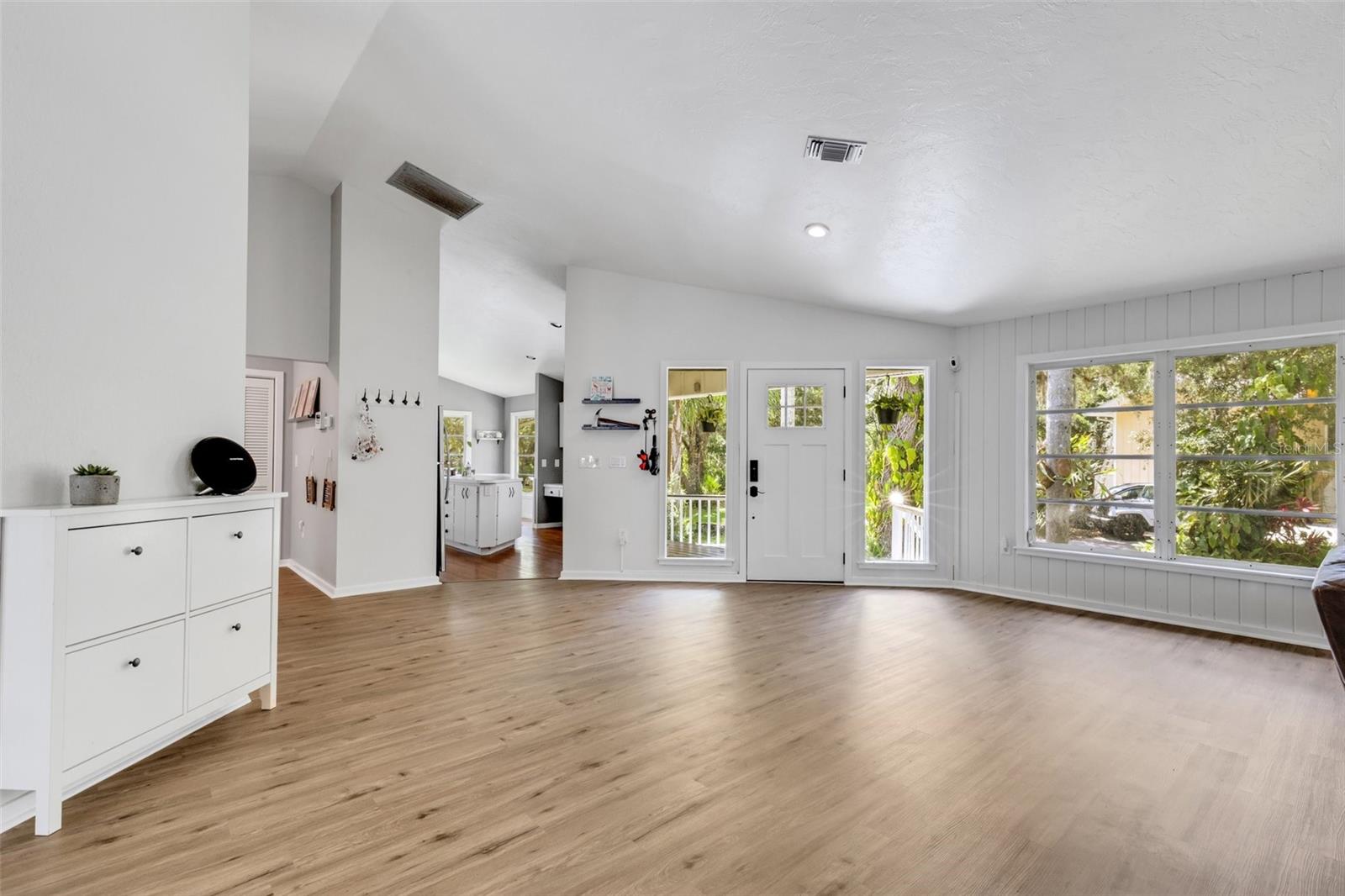 14018 PINE WOODS LN E, SARASOTA, FL, 34240