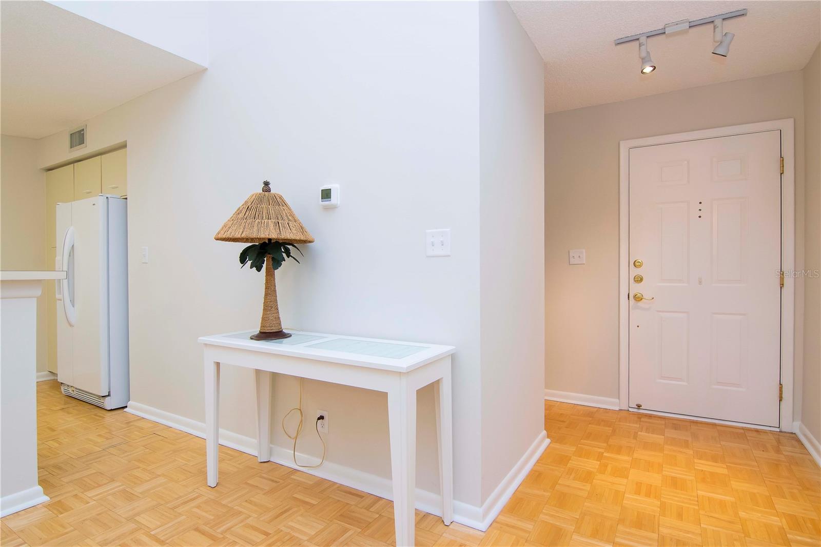 6059 BAHIA DEL MAR BLVD #233, ST PETERSBURG, FL, 33715