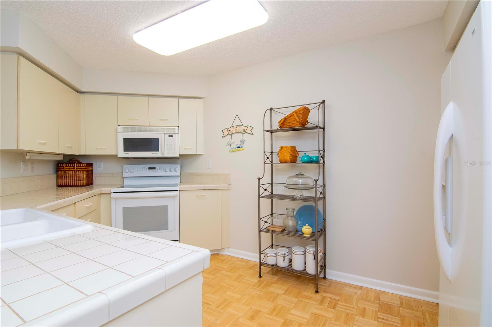 6059 BAHIA DEL MAR BLVD #233, ST PETERSBURG, FL, 33715