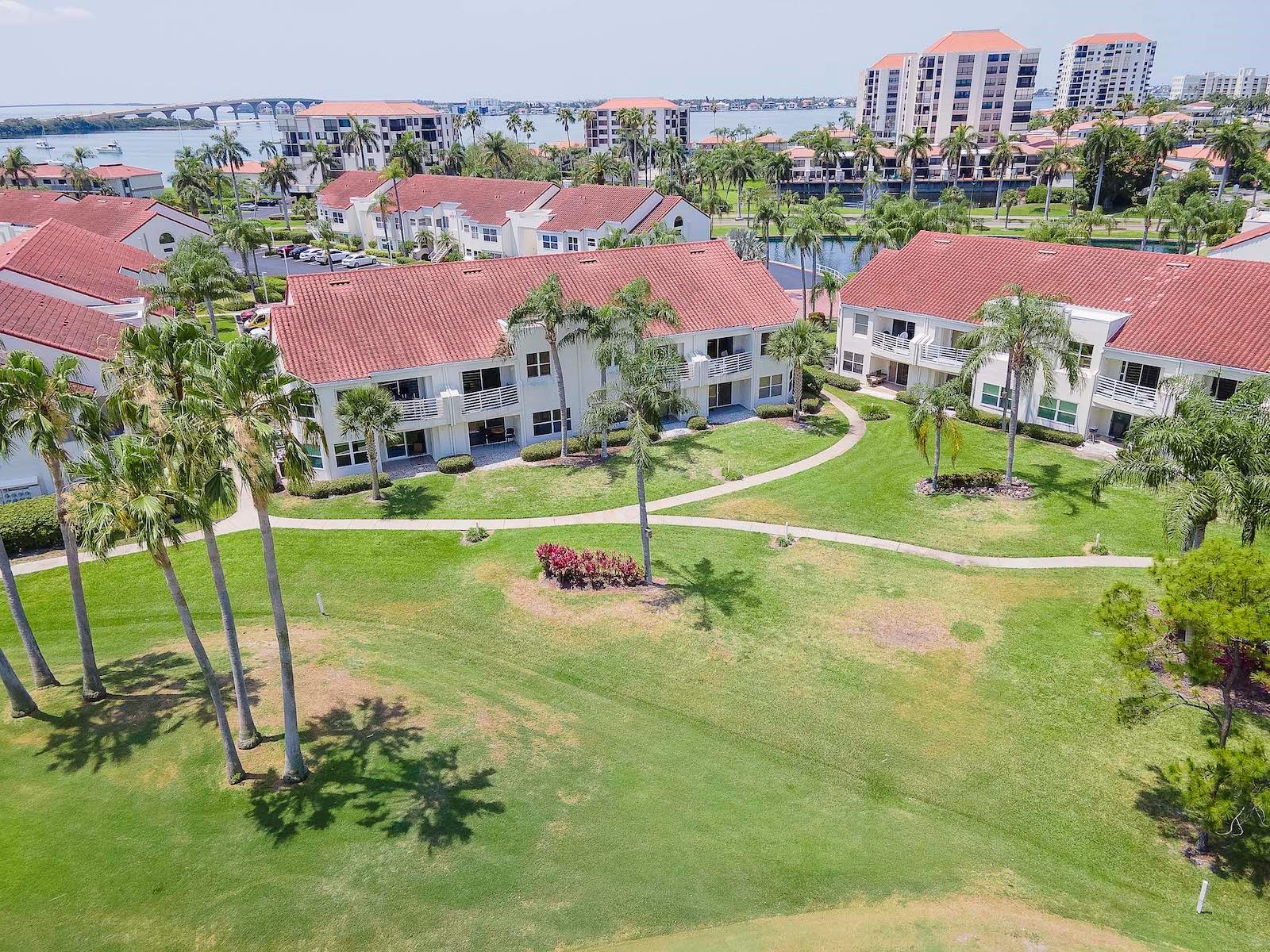 6059 BAHIA DEL MAR BLVD #233, ST PETERSBURG, FL, 33715