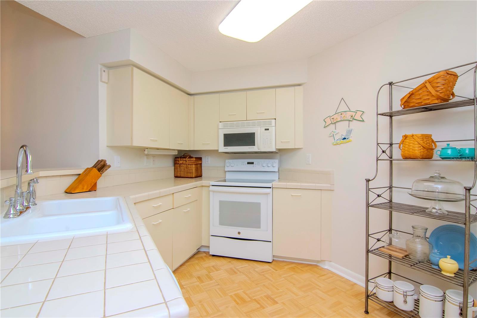 6059 BAHIA DEL MAR BLVD #233, ST PETERSBURG, FL, 33715
