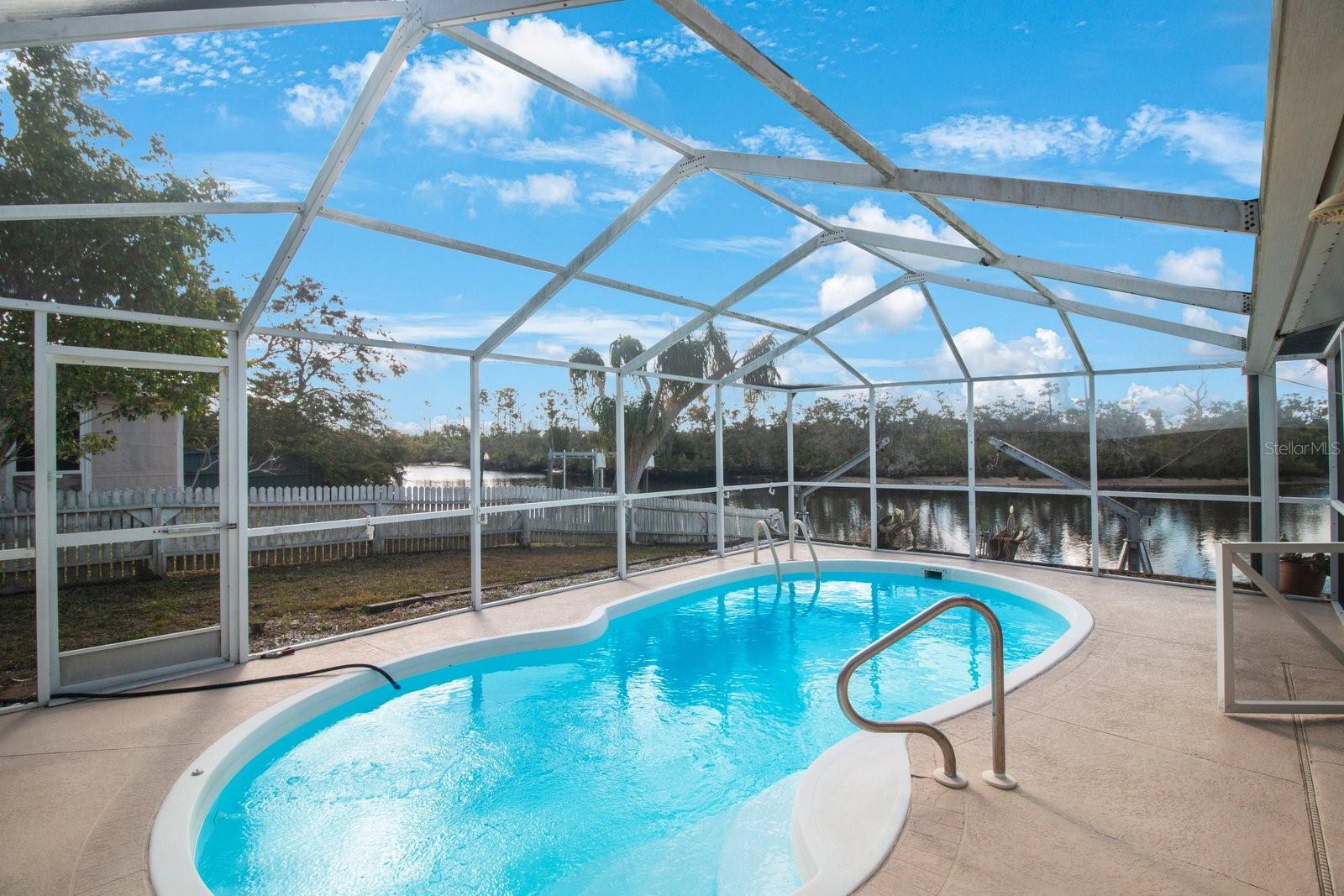 1069 RUSHMORE DR, HOLIDAY, FL, 34690