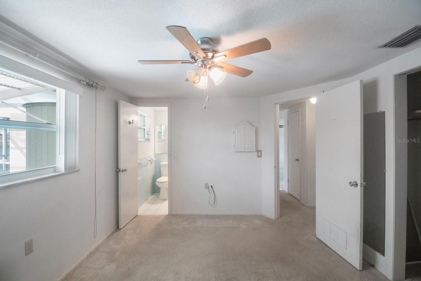 1069 RUSHMORE DR, HOLIDAY, FL, 34690