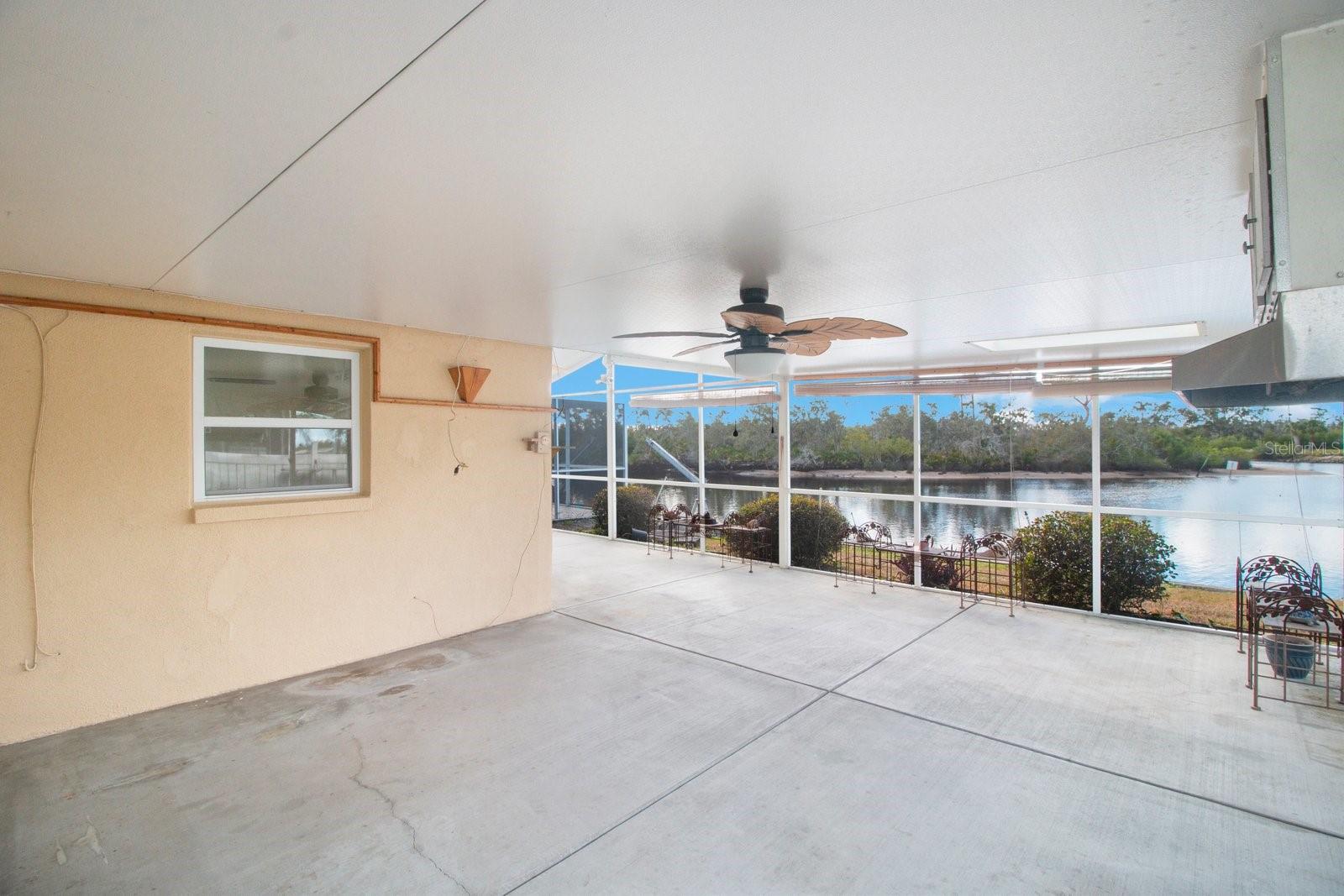1069 RUSHMORE DR, HOLIDAY, FL, 34690