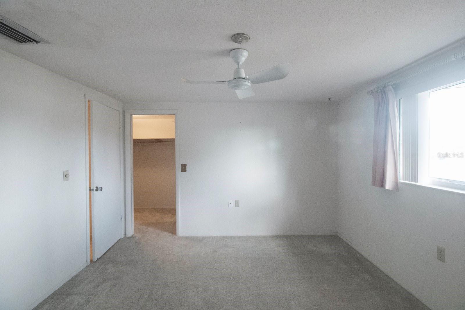 1069 RUSHMORE DR, HOLIDAY, FL, 34690