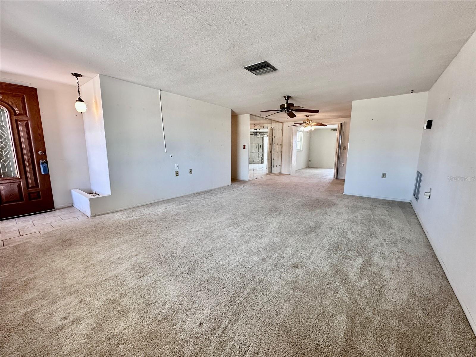 1069 RUSHMORE DR, HOLIDAY, FL, 34690