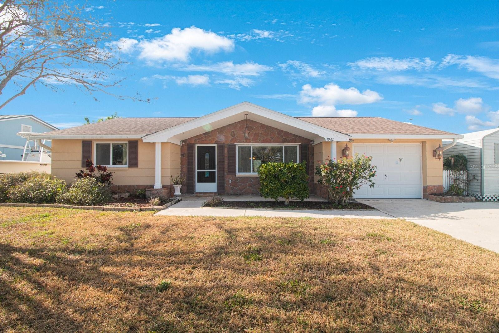 1069 RUSHMORE DR, HOLIDAY, FL, 34690