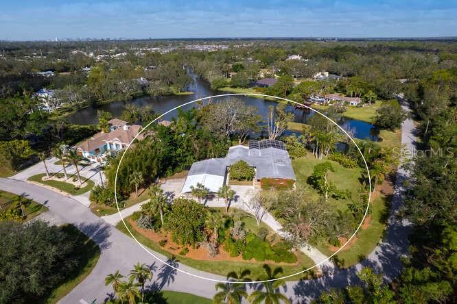 3512 E FOREST LAKE DR, SARASOTA, FL, 34232