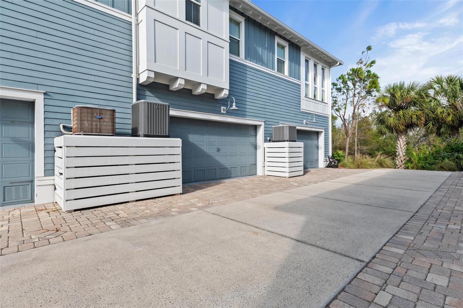 321 SAPPHIRE LAKE DR #202, BRADENTON, FL, 34209