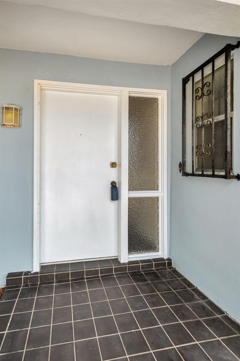 1518 W DORCHESTER DR, PALM HARBOR, FL, 34684
