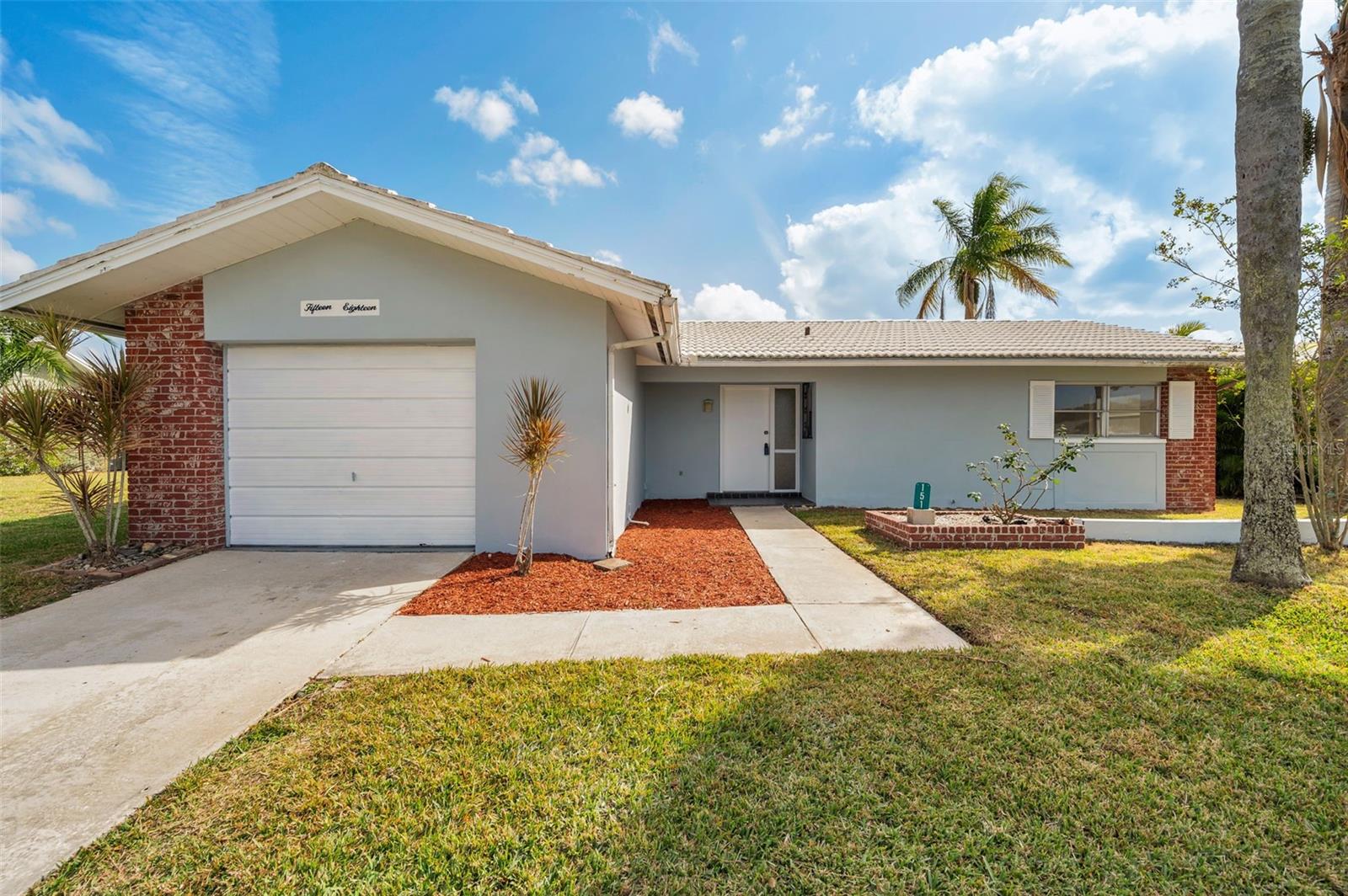 1518 W DORCHESTER DR, PALM HARBOR, FL, 34684
