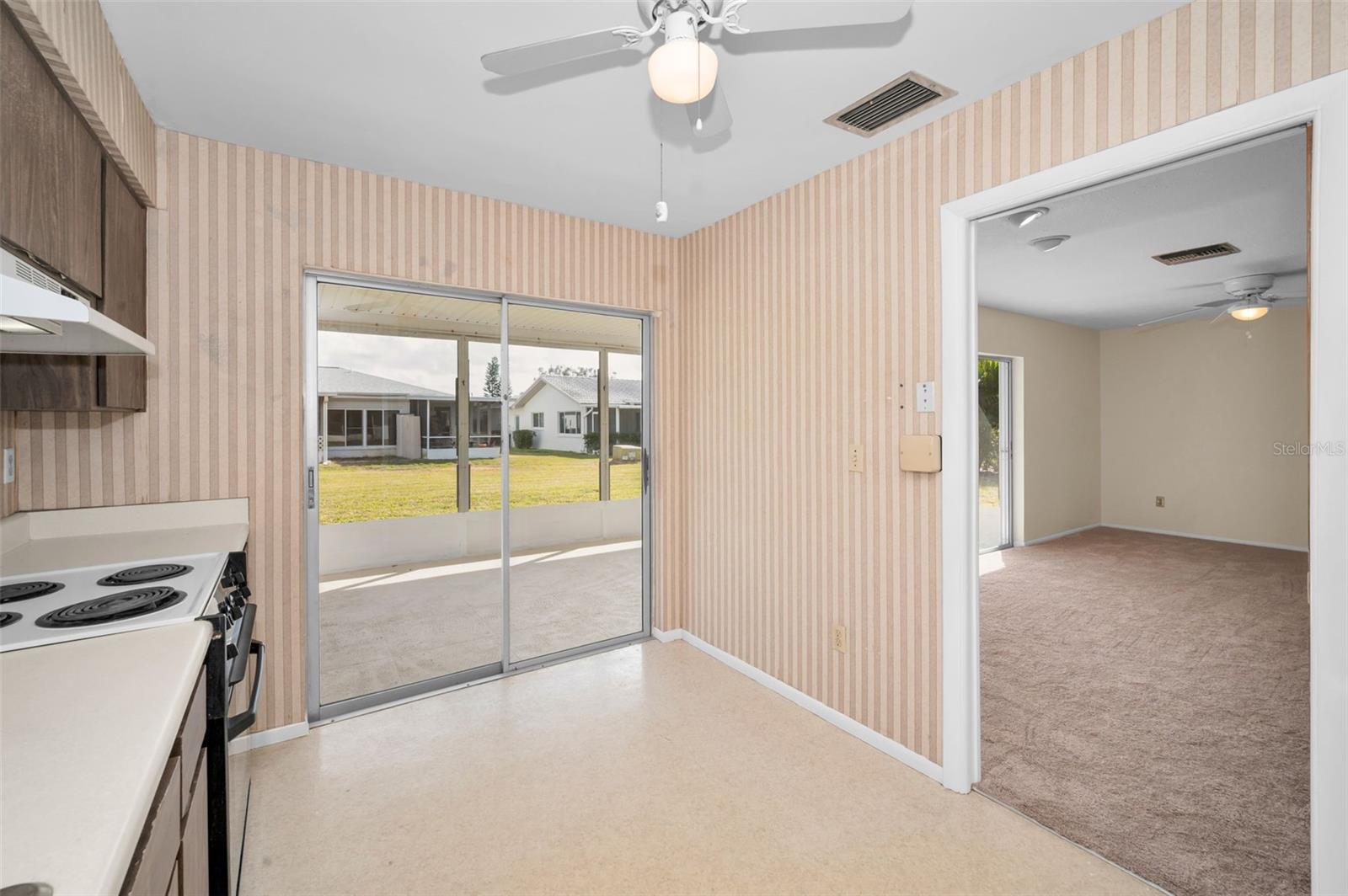 1518 W DORCHESTER DR, PALM HARBOR, FL, 34684