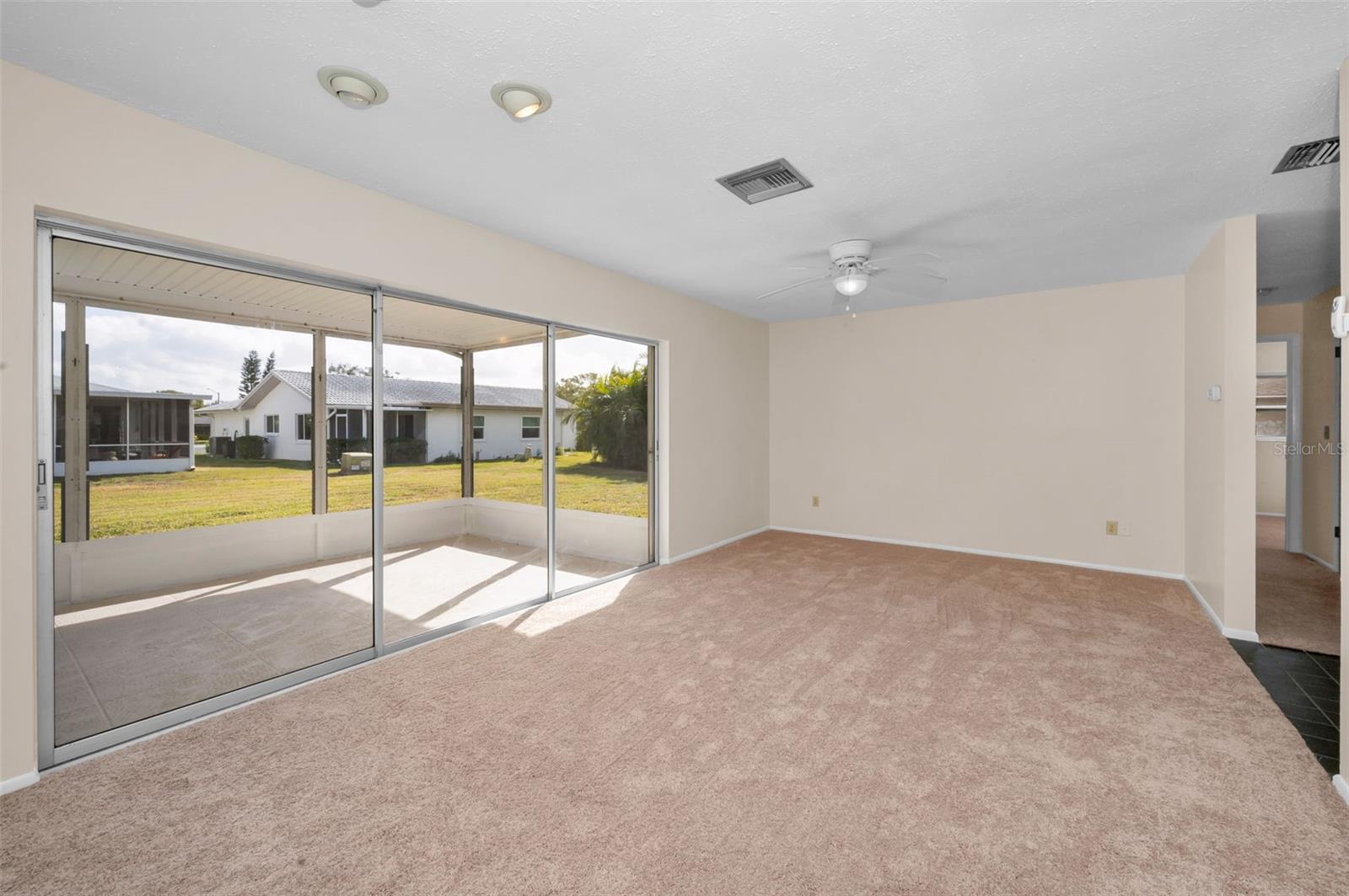 1518 W DORCHESTER DR, PALM HARBOR, FL, 34684