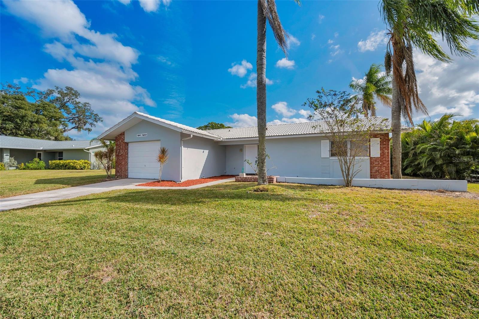 1518 W DORCHESTER DR, PALM HARBOR, FL, 34684