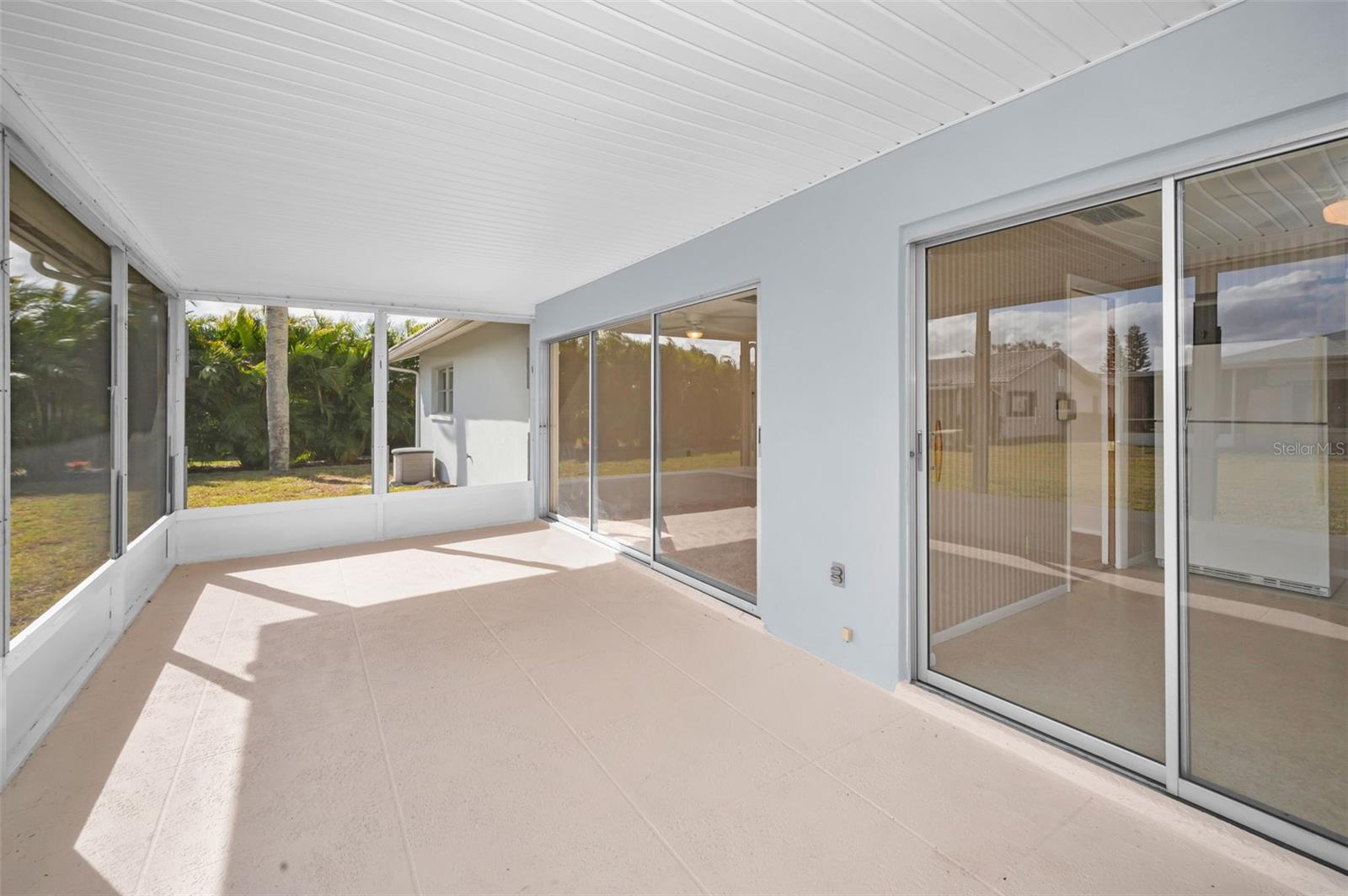 1518 W DORCHESTER DR, PALM HARBOR, FL, 34684