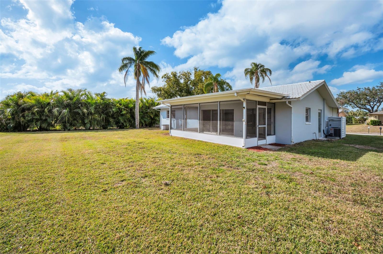 1518 W DORCHESTER DR, PALM HARBOR, FL, 34684
