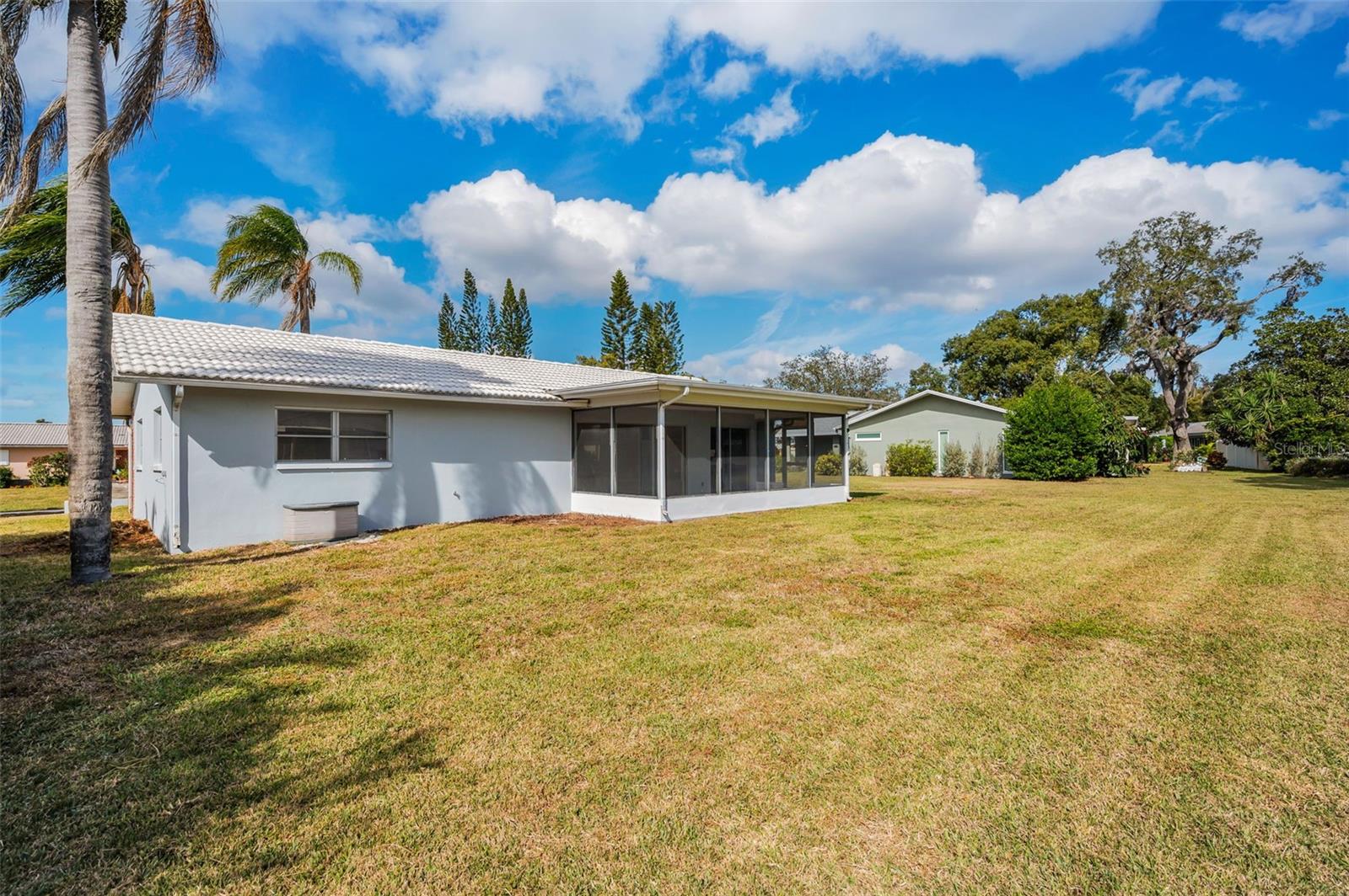 1518 W DORCHESTER DR, PALM HARBOR, FL, 34684