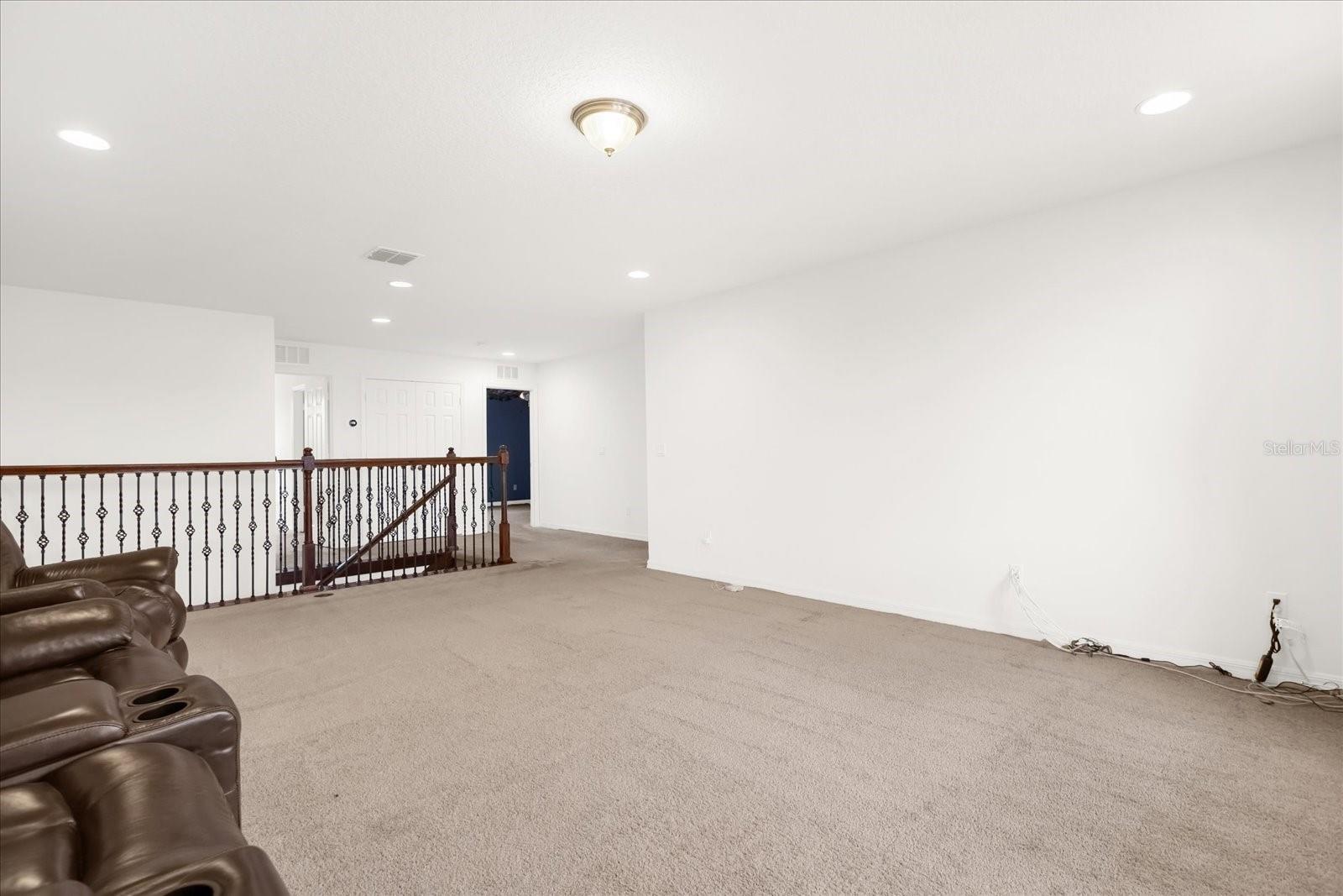 2811 CARTER GROVE LN, KISSIMMEE, FL, 34741