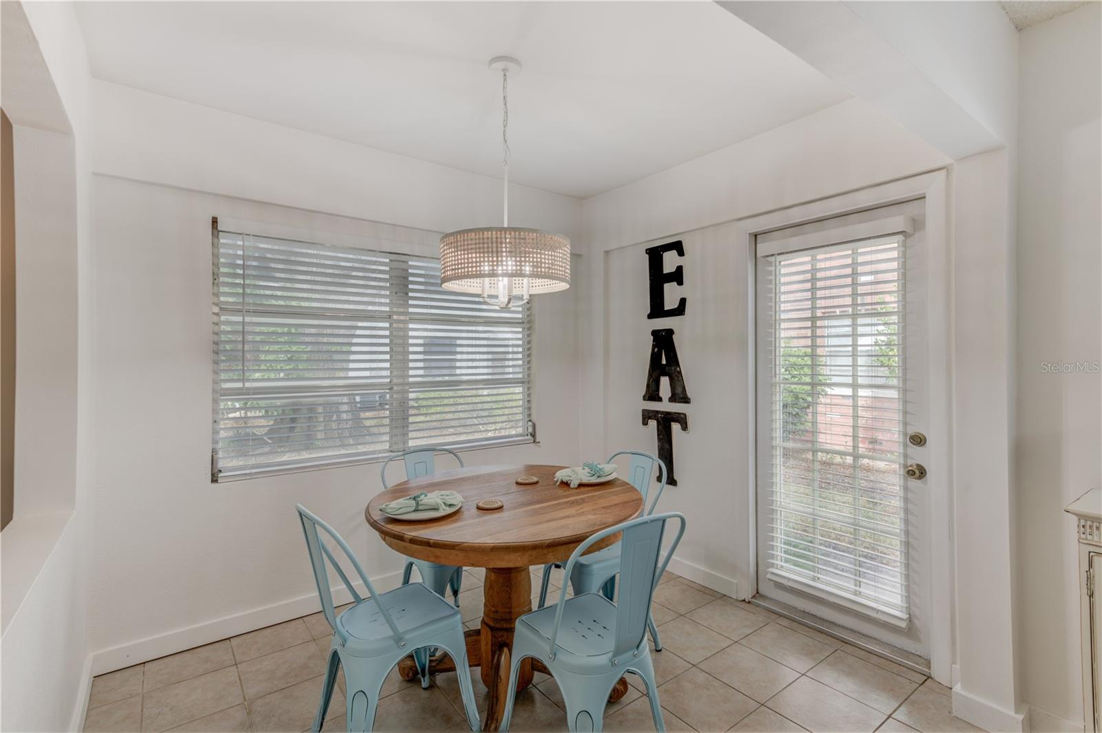 404 BRANDYWINE DR, LARGO, FL, 33771
