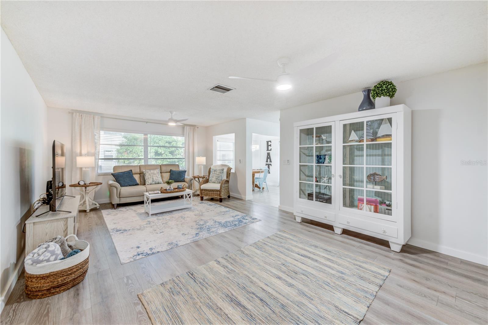 404 BRANDYWINE DR, LARGO, FL, 33771